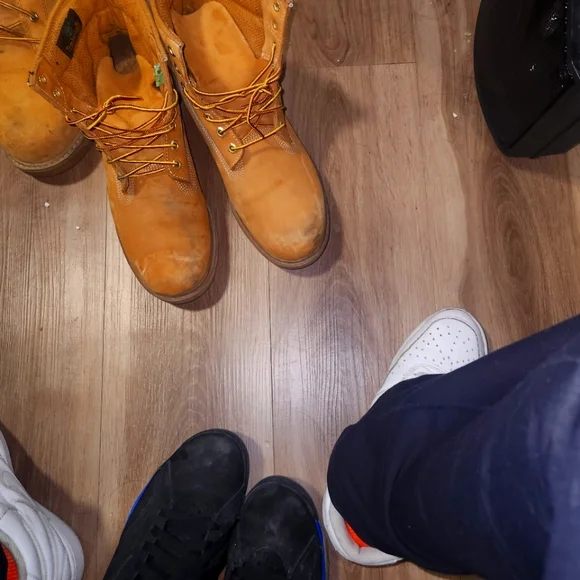 Shoes - Picture 1 of 11